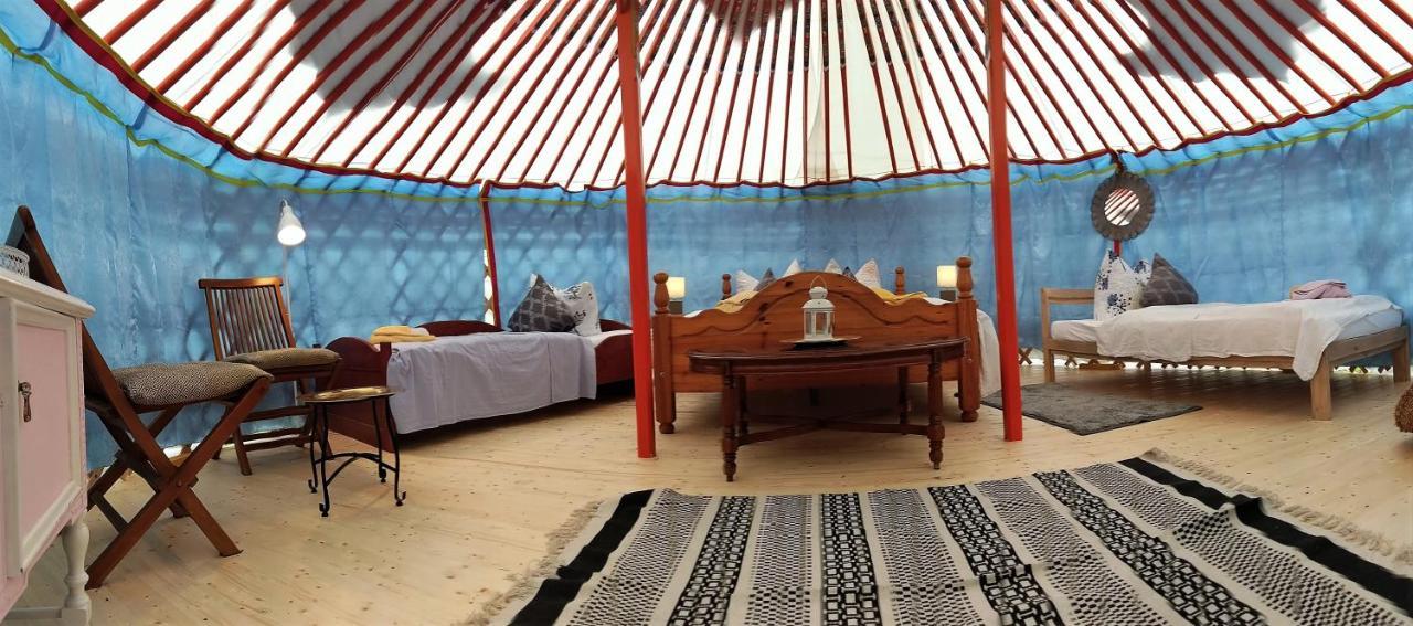 Mongolische Jurte Im Art.Quartier Hotell Velgast Eksteriør bilde
